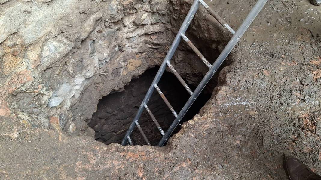 Türk bayrağı dikmek için toprağı kazınca şoke oldular! Kazdıkça yenisi çıkıyor. Yetkililer bölgeyi incelemeye aldı 2